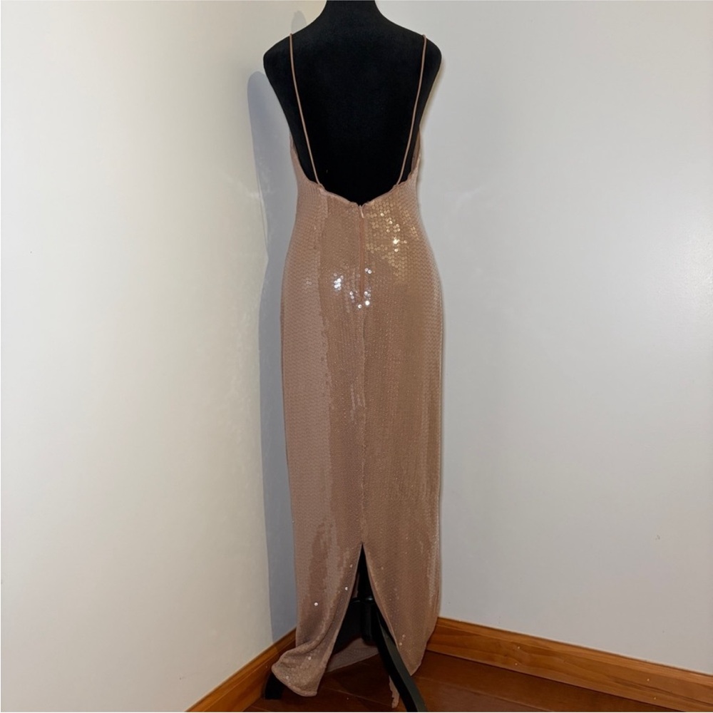 Reformation x Camille Rowe Bevelyn Dress Scoop Neck Midi Sequin Slip Size 6 Nude - Picture 11 of 14